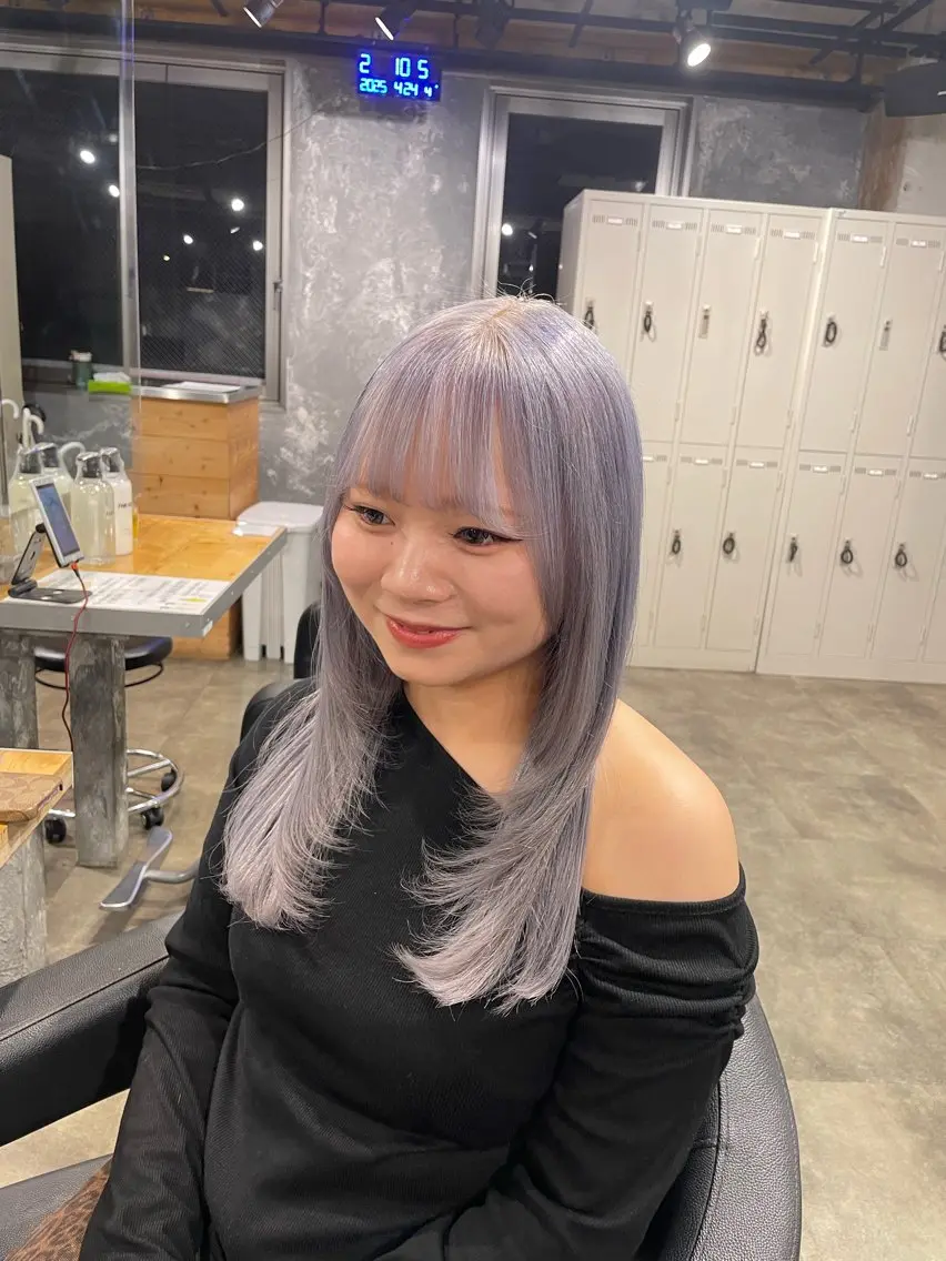 セミロング カラー ヘアカラー ハイトーン 横浜💞ミオのヘアスタイル