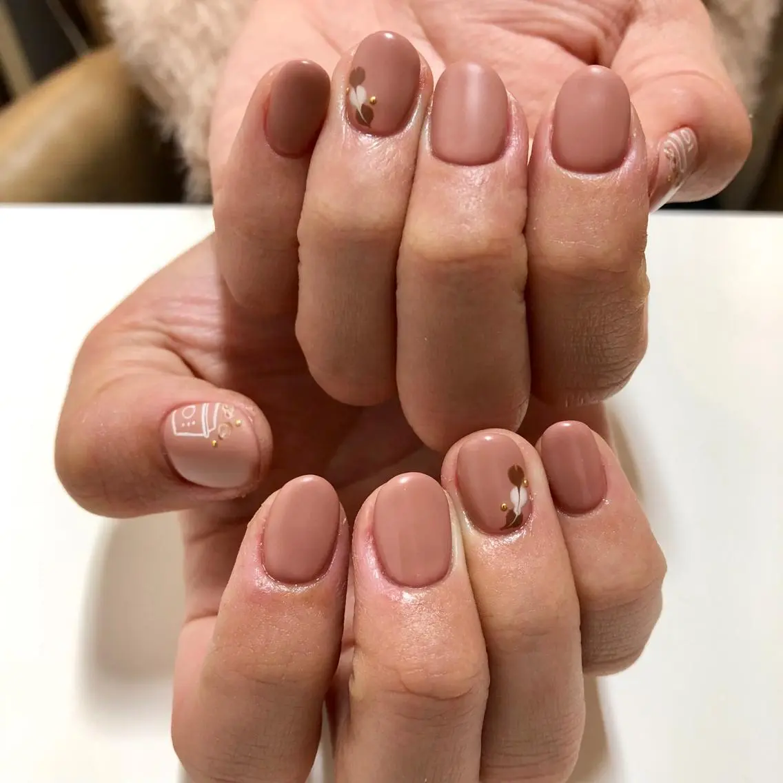 ネイル アートネイル シンプルネイル shelf ⭐︎のネイルデザイン