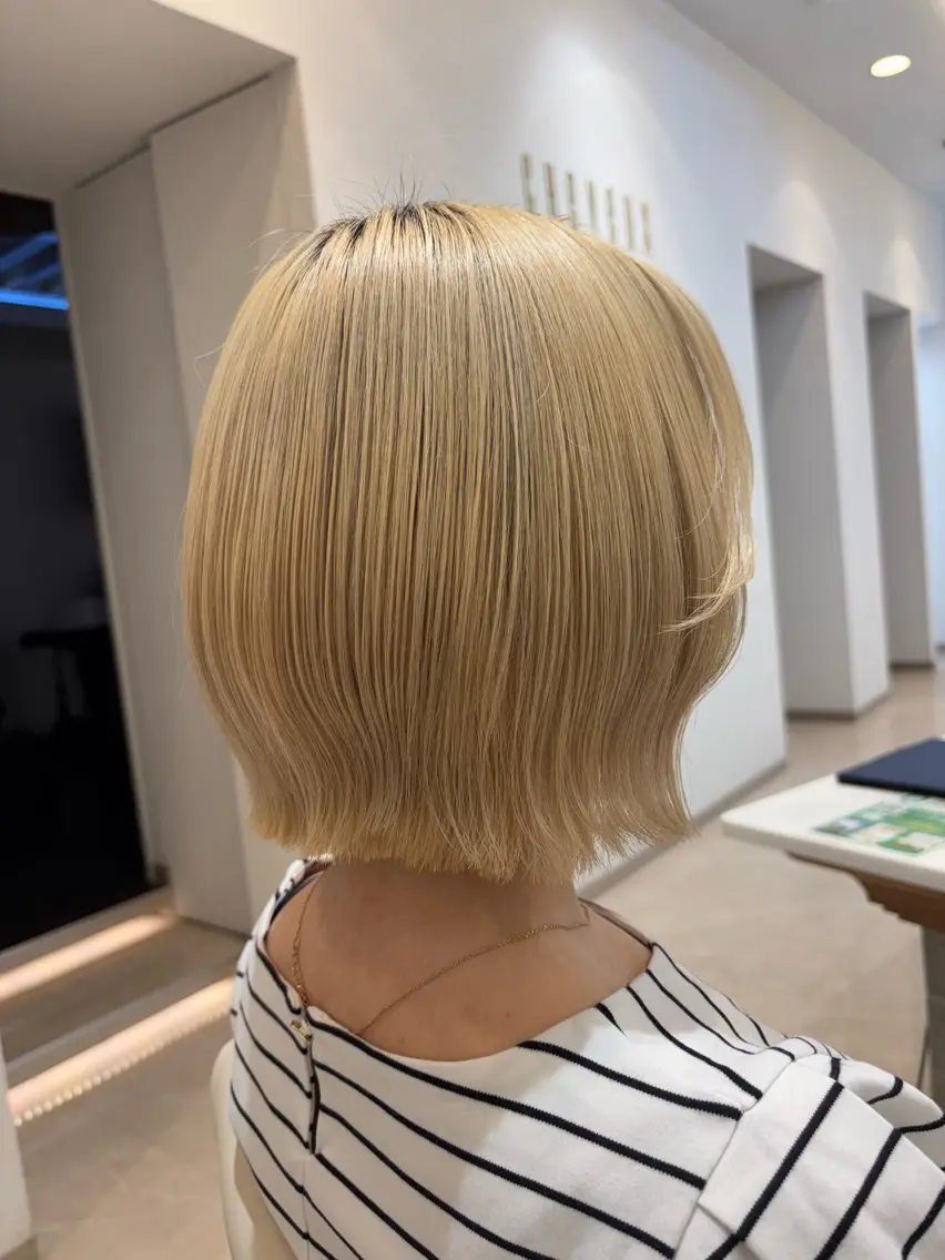 ショート カラー ヘアアレンジ ボブ 透明感カラー 田中 有乃のヘアスタイル
