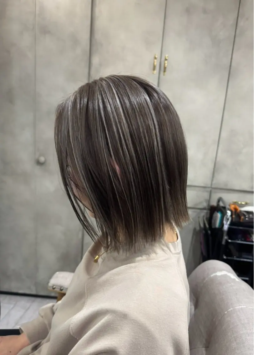 ミディアム レイヤーカット特化 💜SARIのヘアスタイル