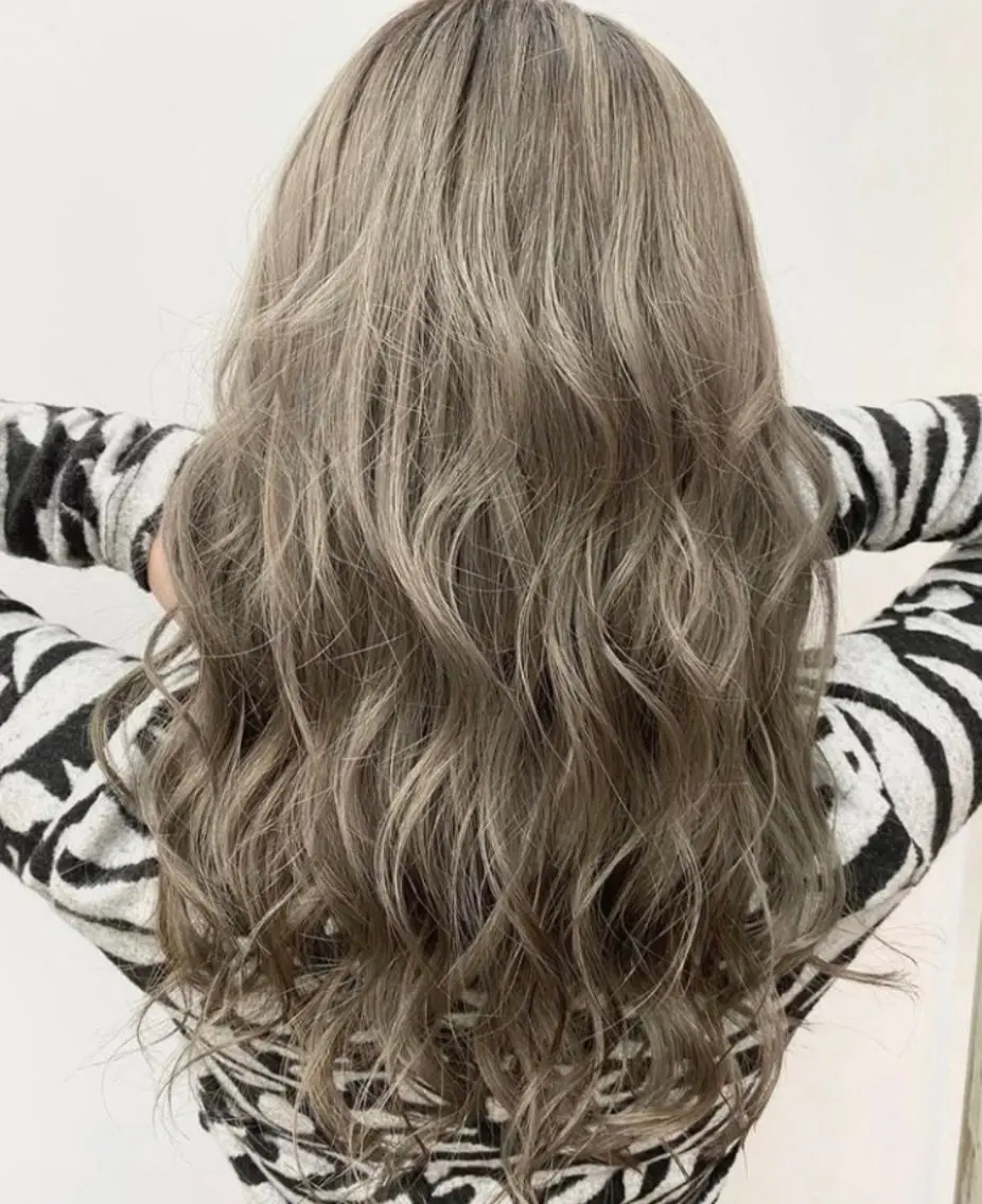 セミロング カラー パーマ ヘアアレンジ メンズ キッズ ハーフアップ 子どものヘアアレンジ メンズバレイヤージュ メンズブリーチ メンズハイライト ヘアカラー トリートメント ヘッドスパ ヘアセット kotona 🤍miuraのヘアスタイル