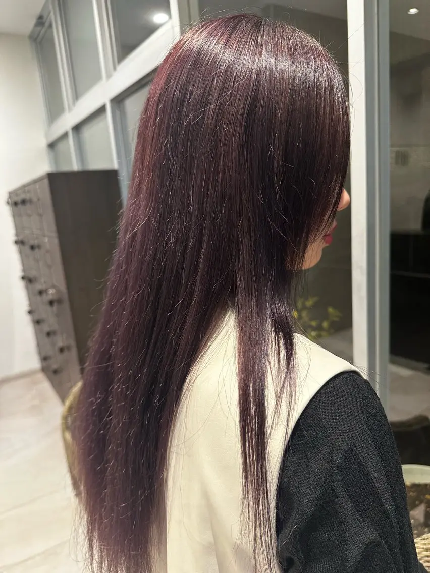 カラー ラベンダーカラー 荒木 郁実のヘアスタイル