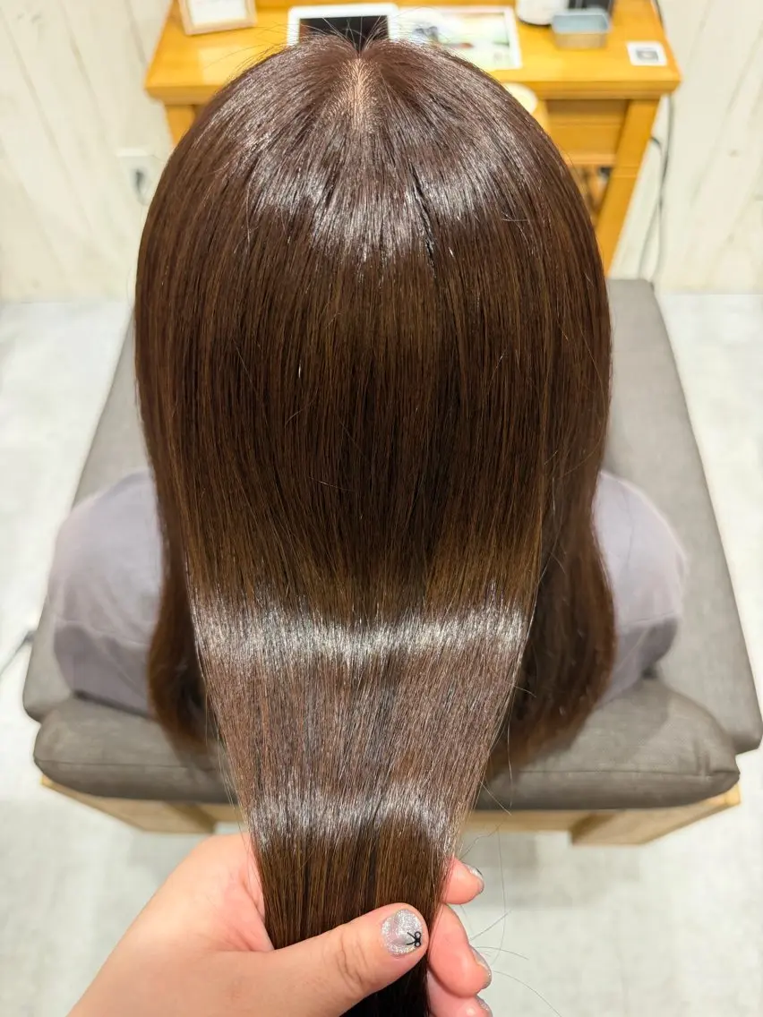 カラー 阿部 楓のヘアスタイル