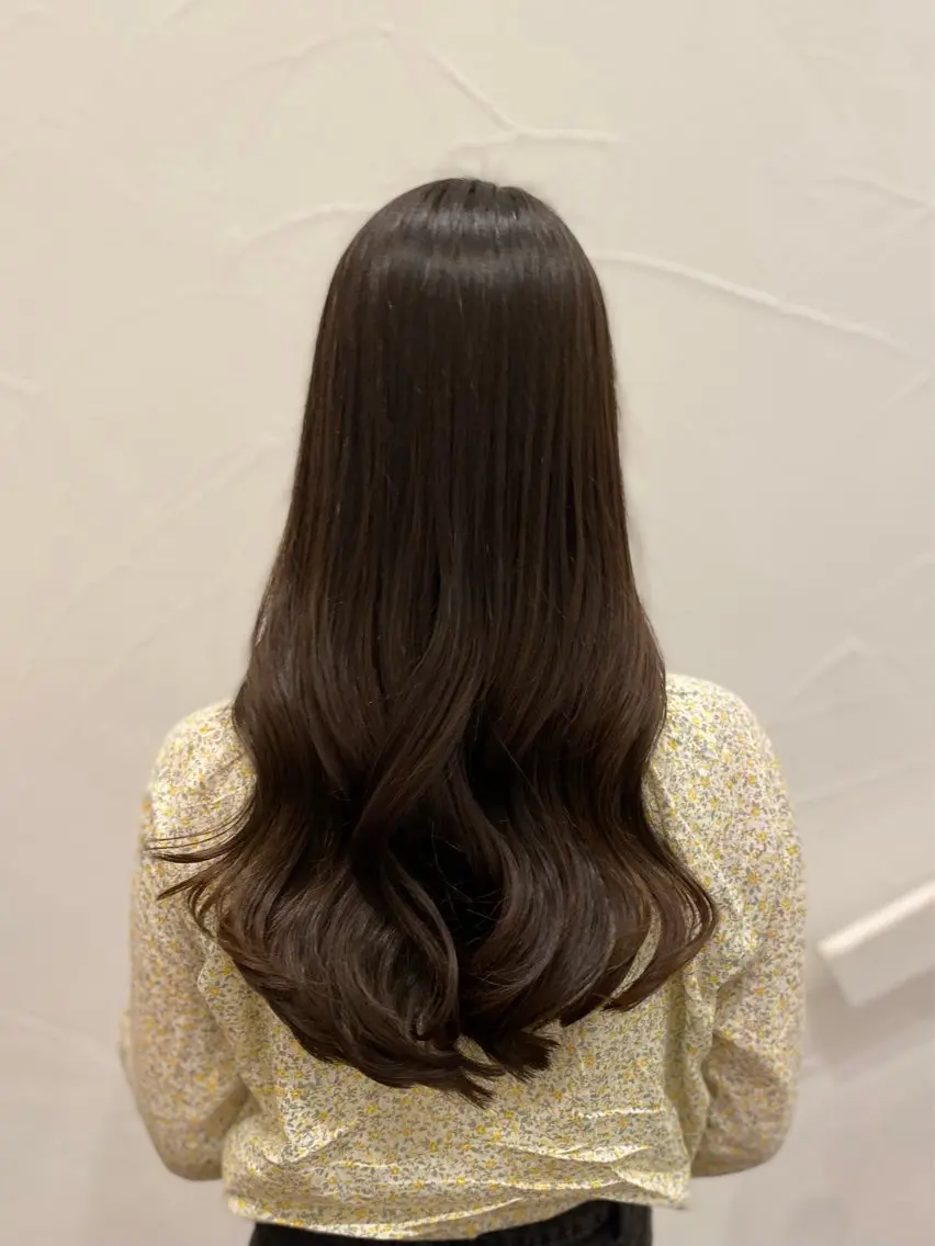 ロング カラー Ash中目黒店 榊間茜のヘアスタイル