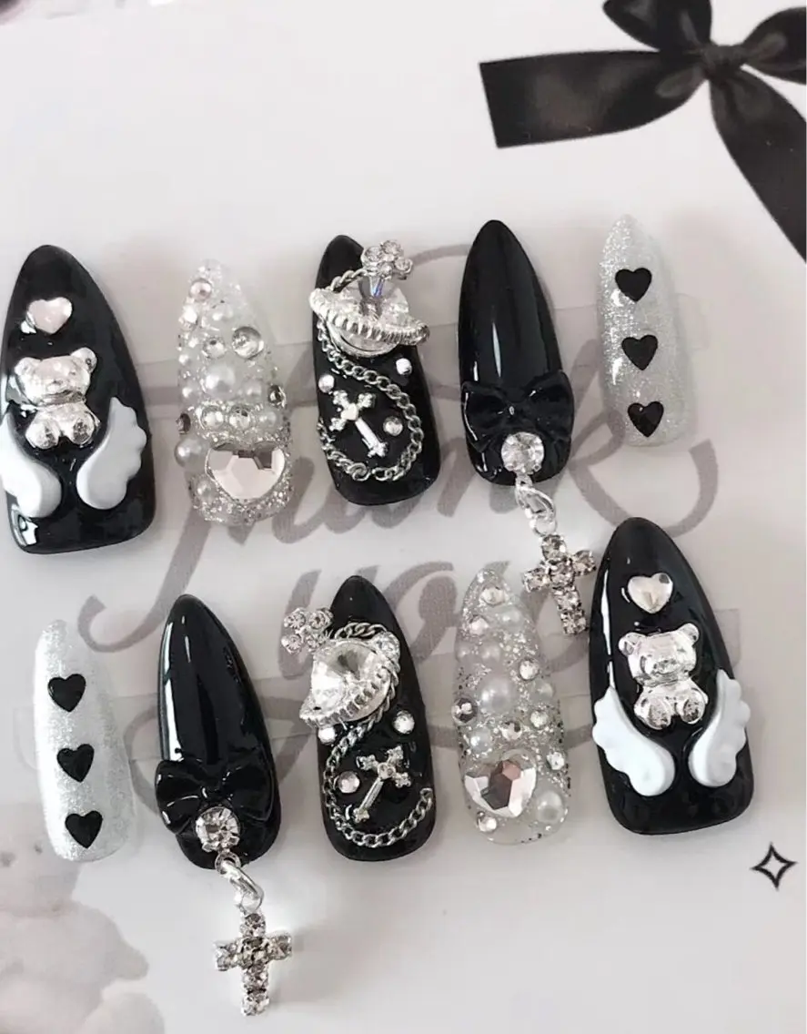 ネイル Rili🎀 Nailのネイルデザイン