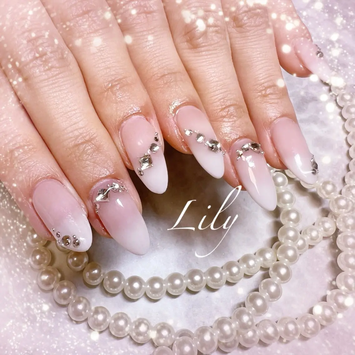 ネイル Lily*nail 🌻Mii🌻のネイルデザイン