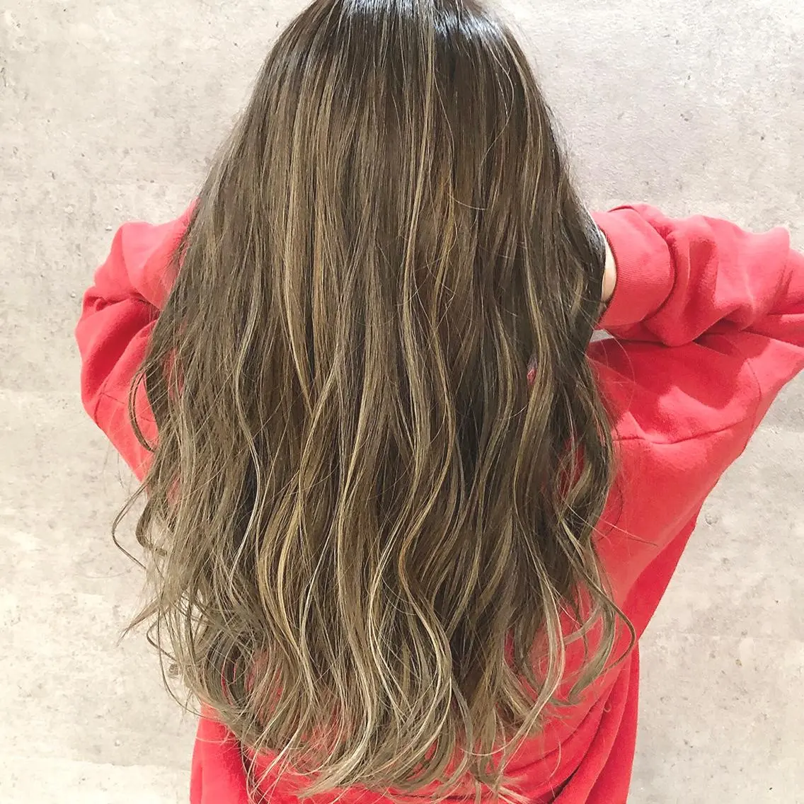 ロング カラー ハイライトカラー ハイライト ✨MiL✨ ✨心斎橋✨のヘアスタイル
