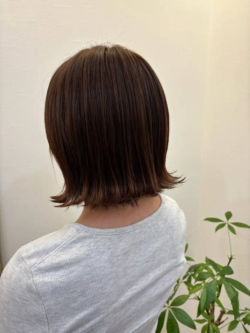 ショート ツノガイ エリのヘアスタイル
