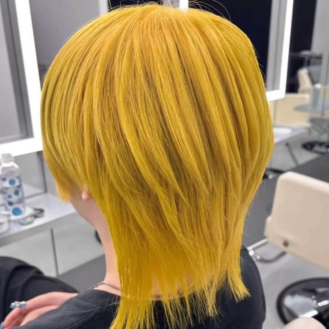 ショート イエローカラー カット ヘアカラー TACE新宿 みすずのヘアスタイル
