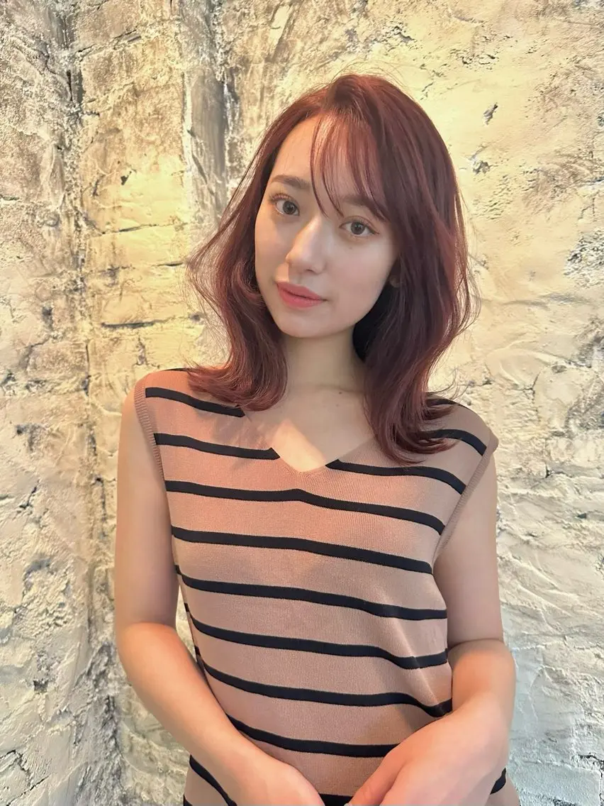 ミディアム カラー 前田 加奈子のヘアスタイル