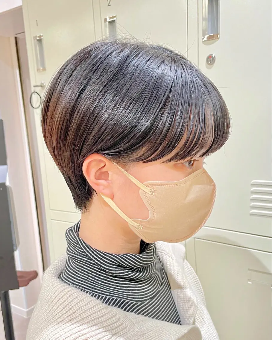 ショート カラー 切りっぱなしボブ ショートボブ ハンサムショート 丸みショート ハイライトカラー カット ヘアカラー ショート/ボブ/ 透明感カラー/ほのかのヘアスタイル