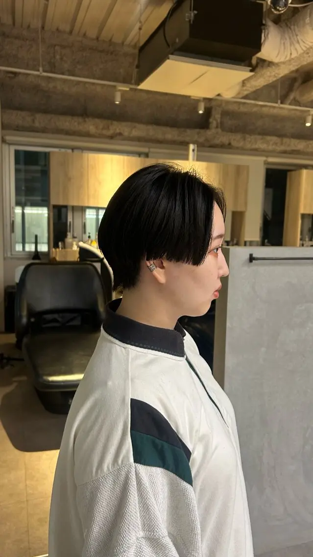 ショート ハンサムショート 似合わせカット ショートヘア カット 似合わせカット🎀 梅田🤍sayaのヘアスタイル