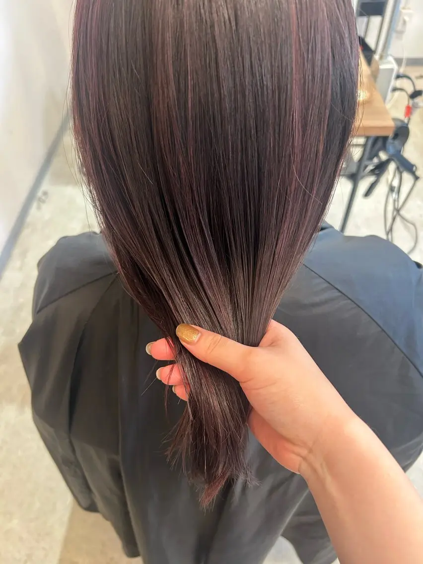 ミディアム ピンクラベンダー ボブ ハイライト 髪質改善 似合わせカット ヘアカラー トリートメント 🩷透明感カラー 🩷レイヤー・ボブのヘアスタイル