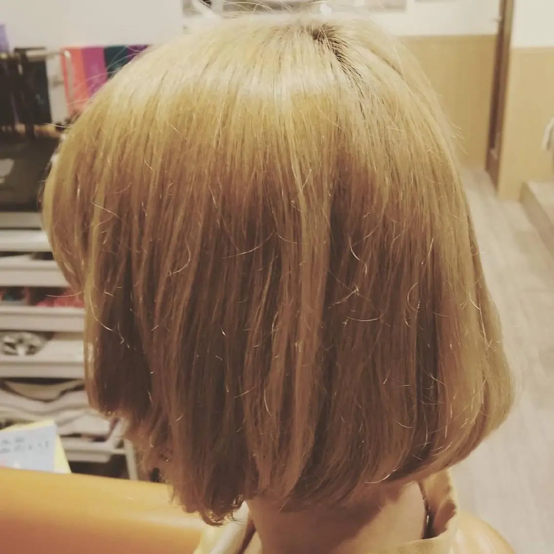 ショート 外国人風カラー トリートメント カット トリートメント spa hair ark 富井直美のヘアスタイル