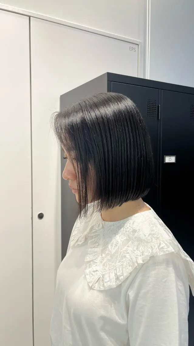 ショート 切りっぱなしボブ ボブ 石塚 瑛里菜のヘアスタイル