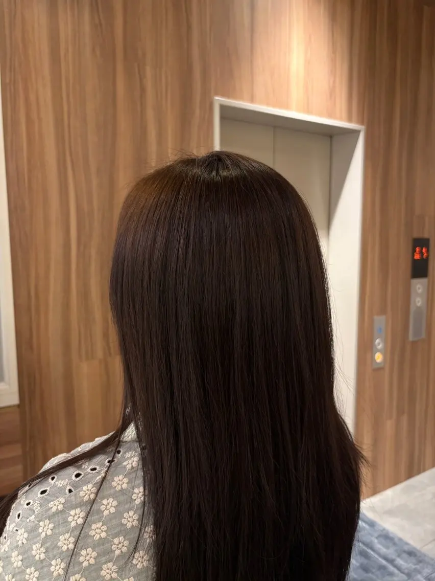 ロング カラー ヘアカラー yoshioka natsukiのヘアスタイル