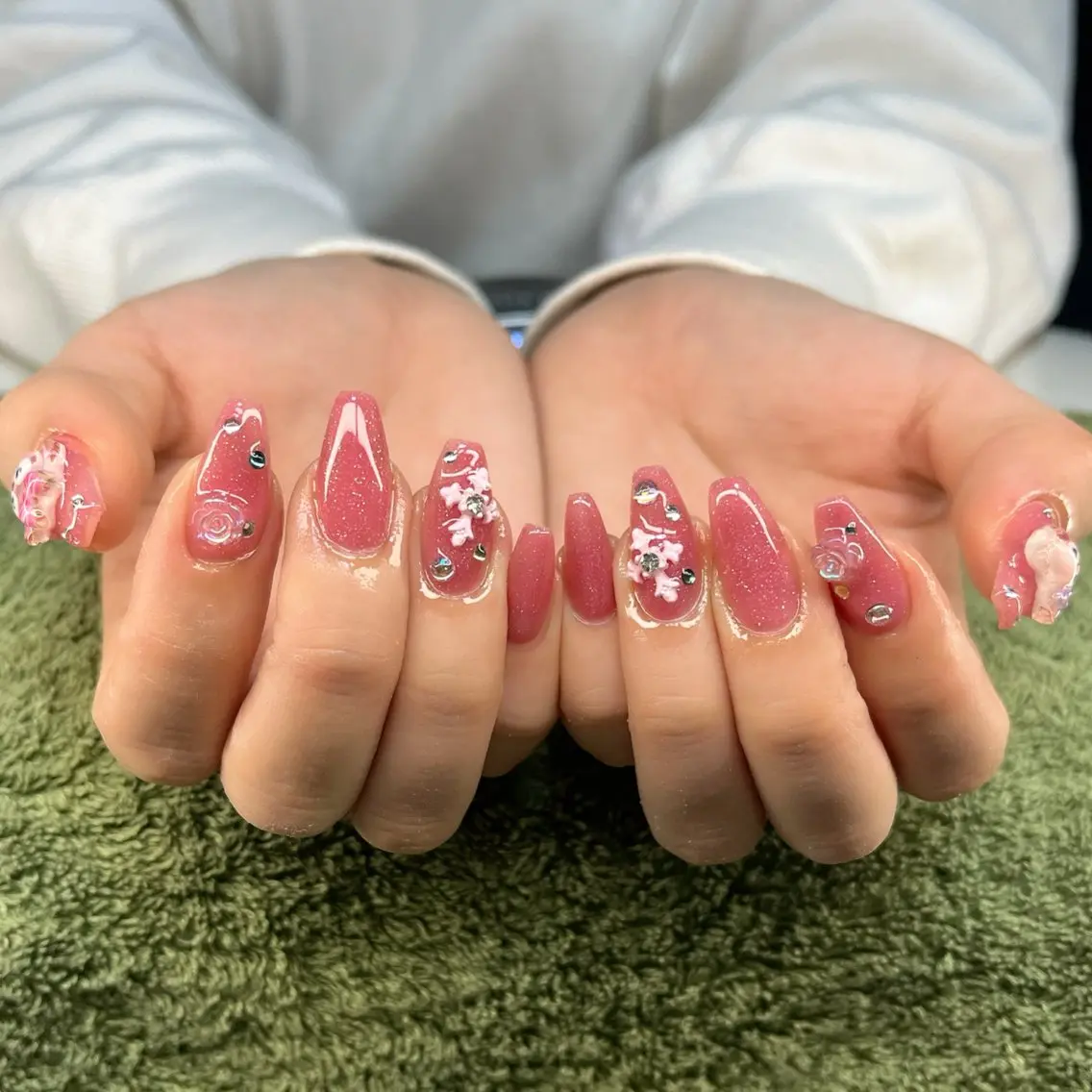 ネイル ハンドネイル フットネイル MHR nailのネイルデザイン