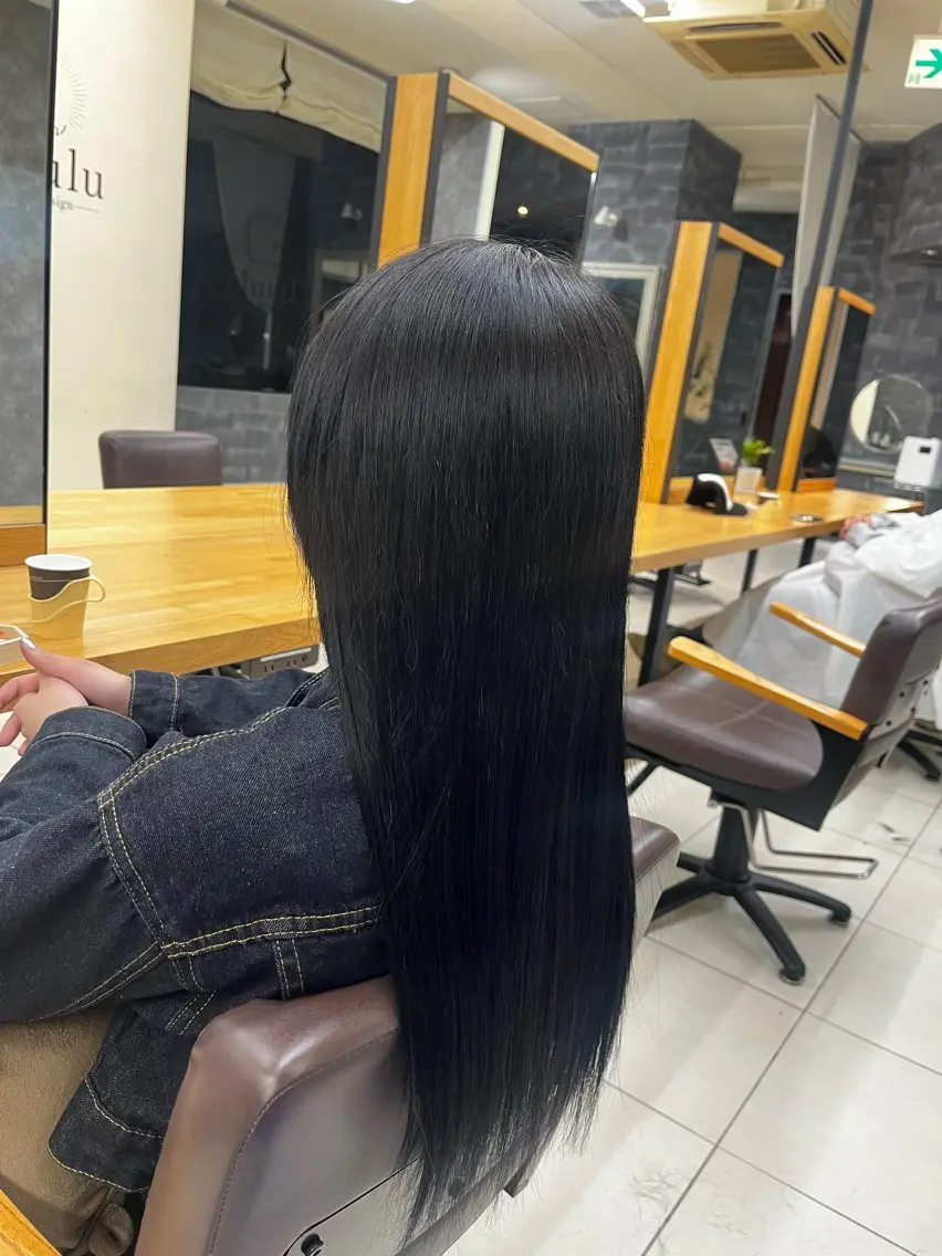 ロング シールエクステ エクステ ロング 🩵さき🤍 可愛いを叶える美容師のヘアスタイル