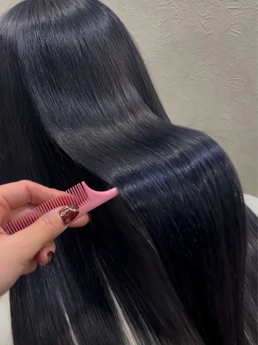 ロング カラー カット ヘアカラー 中嶋心渚⌇透明感 カラー️🩵🎀‪のヘアスタイル