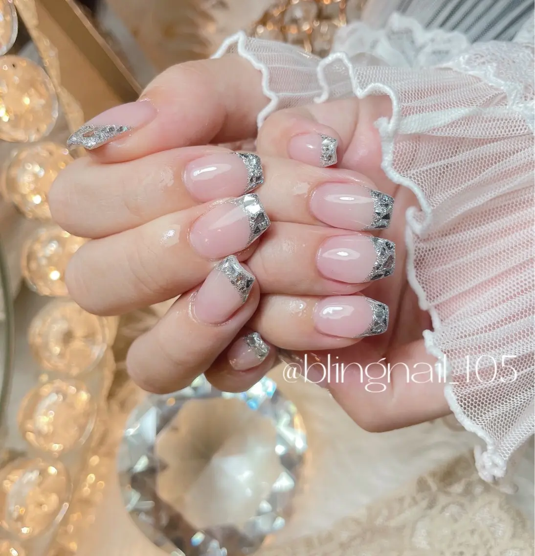 ネイル 24時まで❤︎韓国、 ワンホンネイルのネイルデザイン