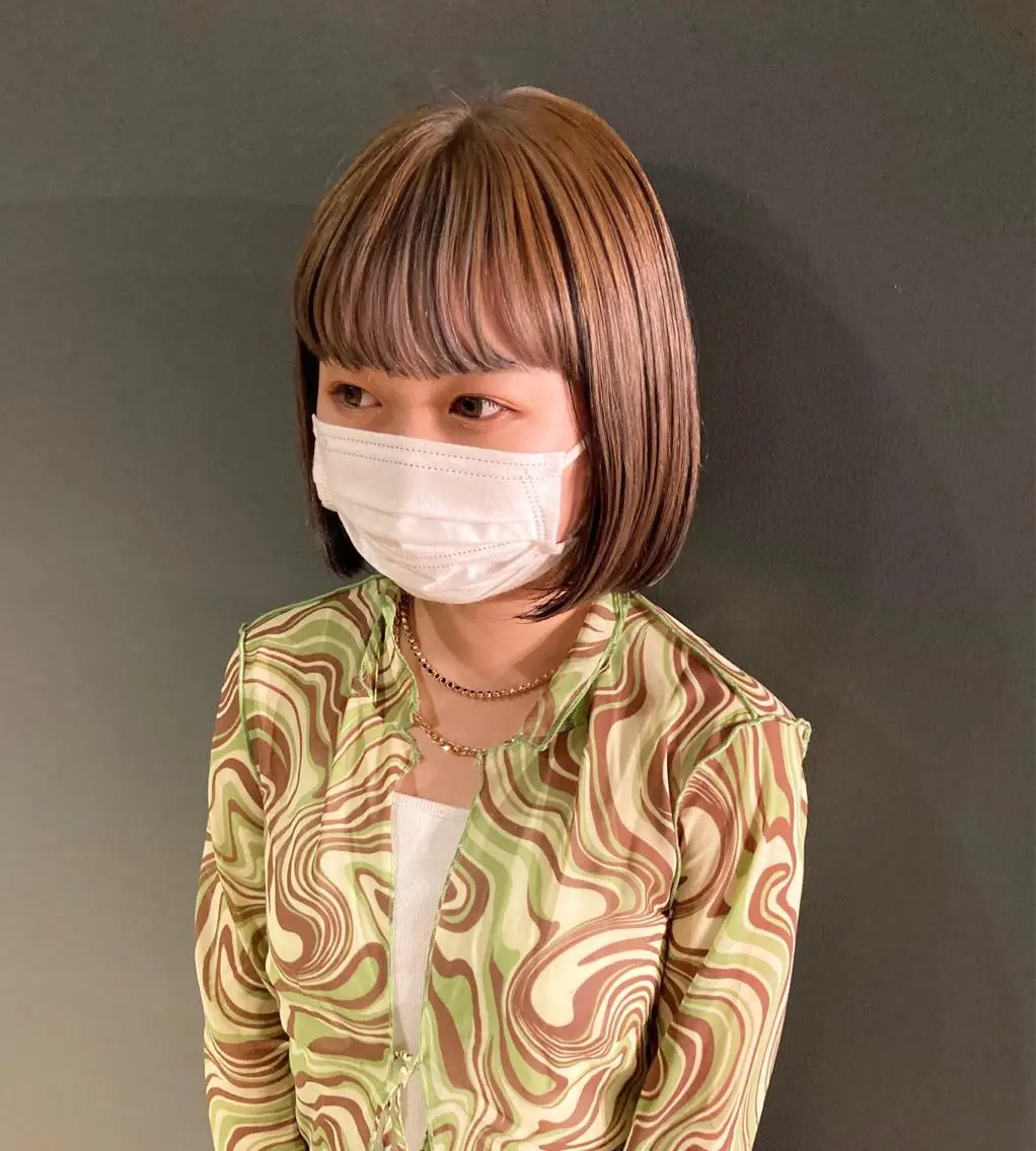 ☆前髪のみブリーチ込インナーカラー➕ブリーチ無し全体カラー➕髪質改善カット➕トリートメント➕クイックヘッドスパ☆の写真