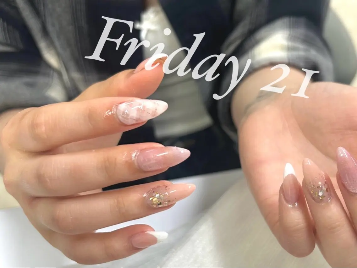 ネイル ネイルサロン Friday 21のネイルデザイン
