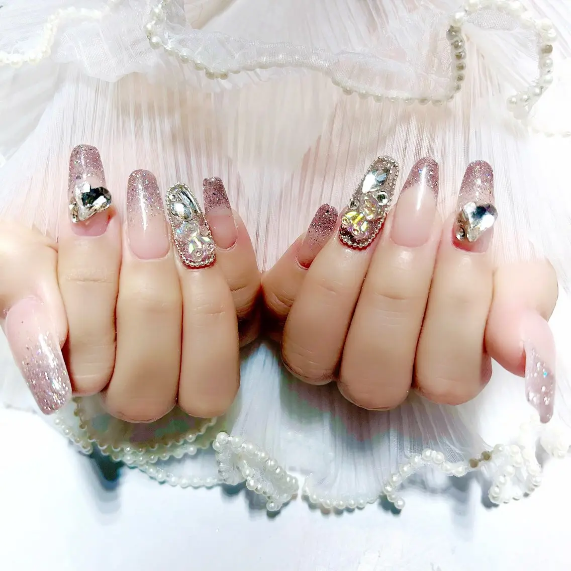 ネイル フラッシュネイル シルバー RIKA@salon newsproutのネイルデザイン