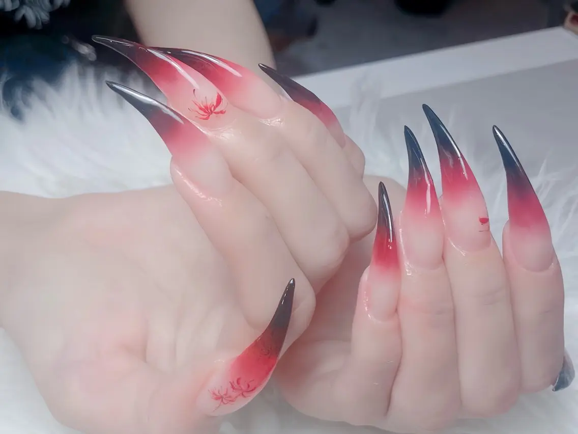 ネイル オーロラネイル チークネイル 桜ネイル クリアネイル ドット ハンドネイル Rin Nail Shinokuboのネイルデザイン