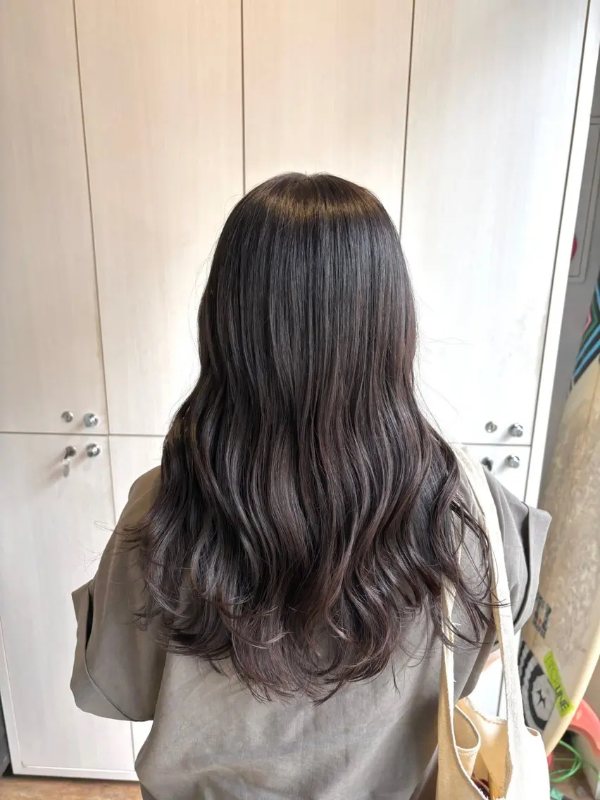ロング カラー 透明感カラー グレージュ カット ヘアカラー トリートメント あべ ゆうかのヘアスタイル