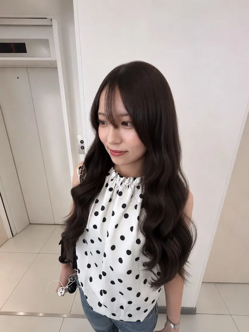 ロング 大重 嘉音のヘアスタイル
