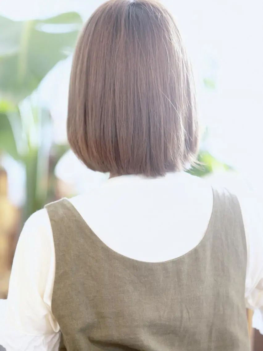 「カット+白髪ぼかしカラー(ブリーチなし)+ベーストリートメント」の写真