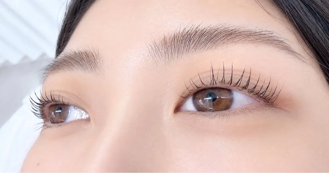 マツエク・マツパ パリジェンヌラッシュリフト マツパ stunner eyelashのマツエク・マツパデザイン