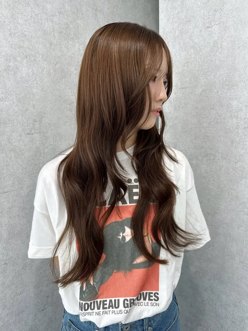 ロング カラー カット ヘアカラー トリートメント 韓国レイヤーカット/ 艶カラー/ noaのヘアスタイル