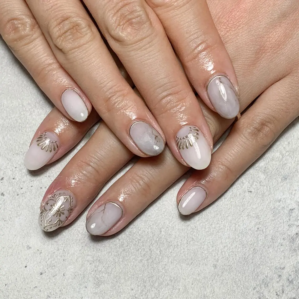 ネイル ハンドネイル FIORITURA aiのネイルデザイン