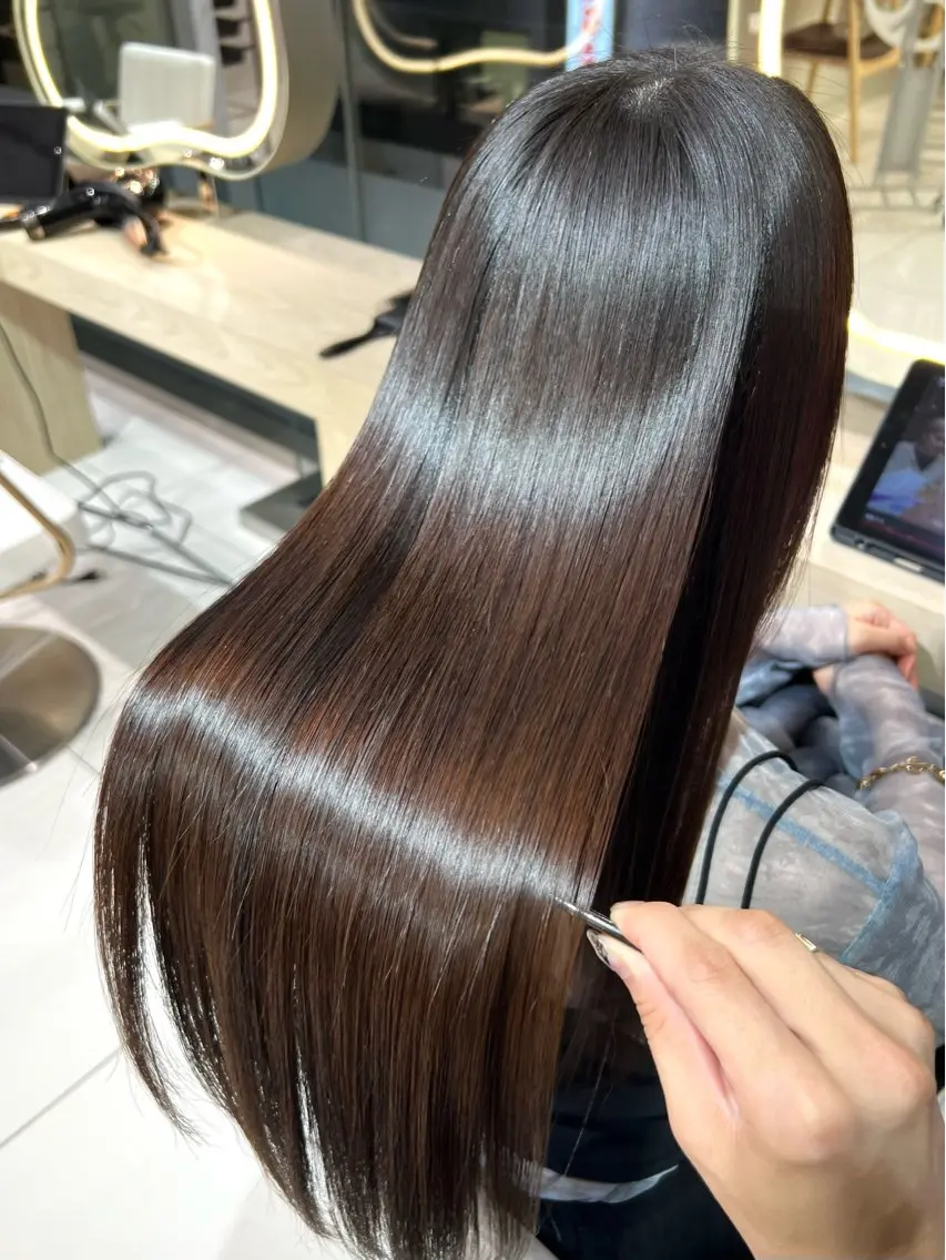ロング 縮毛矯正 レイヤー×韓国 🇰🇷鈴木啓太のヘアスタイル