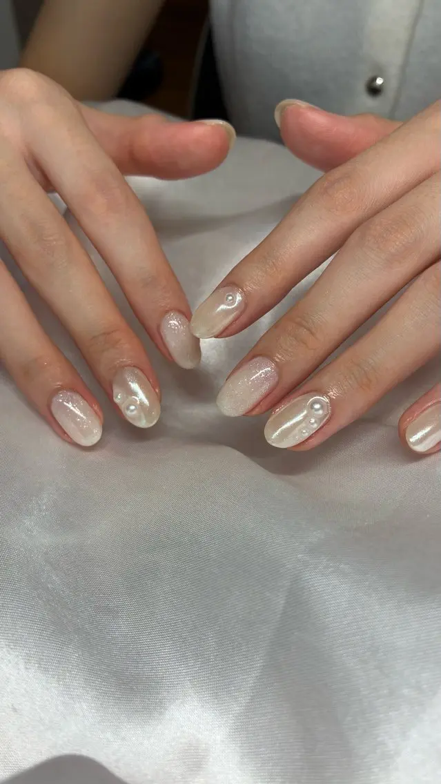 ネイル オーロラネイル ハンドネイル Nail ヌシん家 AKANEのネイルデザイン