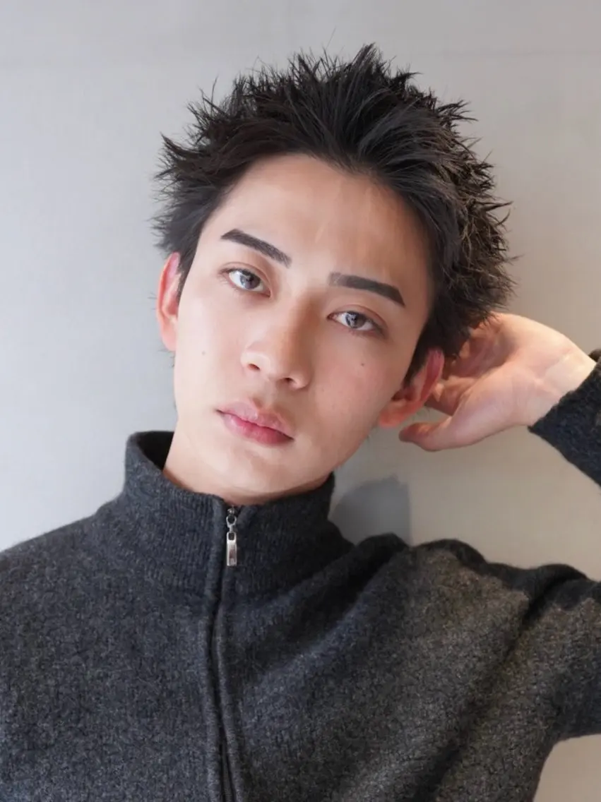 ショート パーマ メンズ カット トリートメント ヘアセット 豊崎 佑輔のヘアスタイル