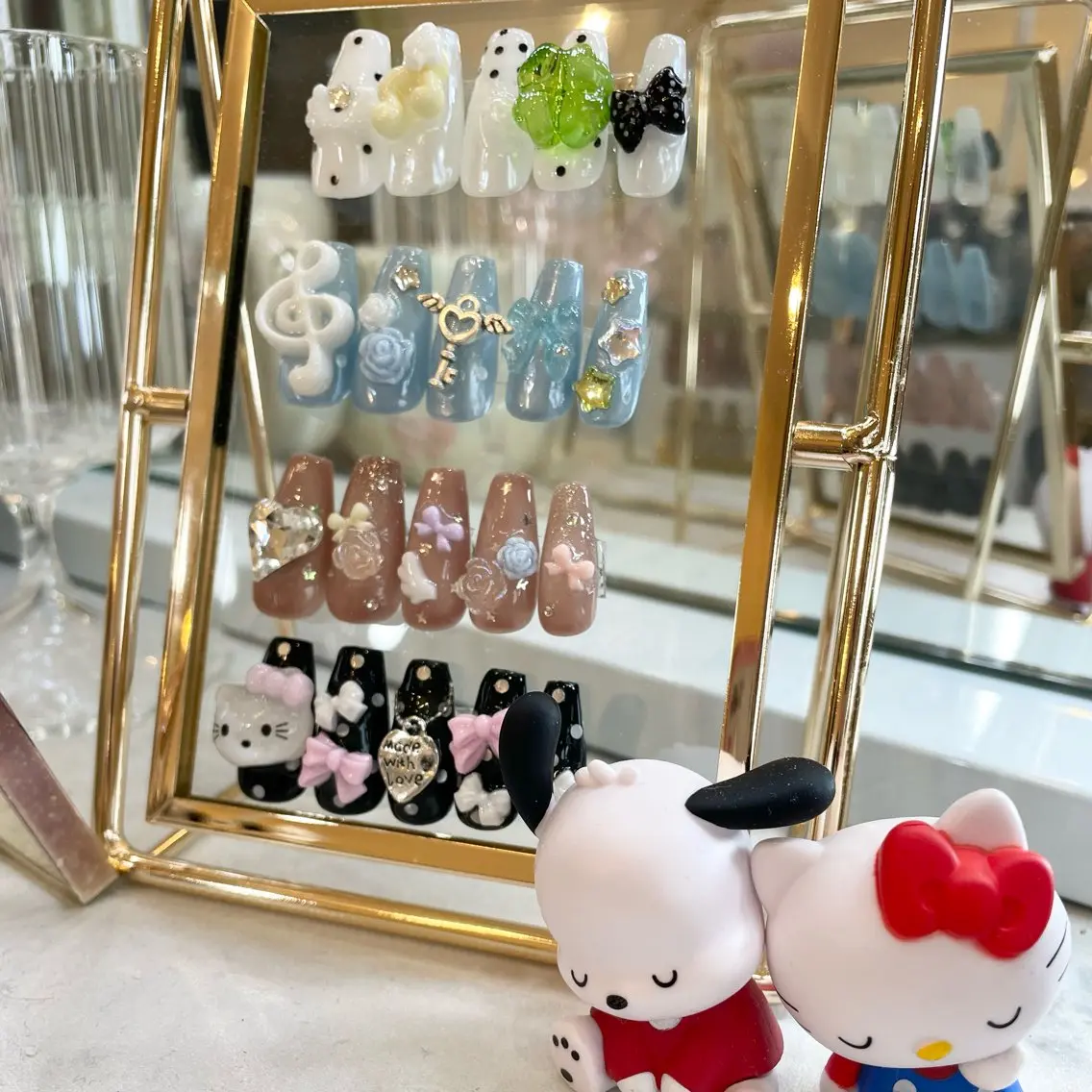 wish Core🪽DECAparts🎼🤍✨(他店ジェルオフ+1500円、スカルプオフ+2500)の写真