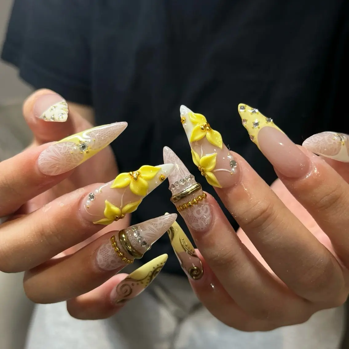 ネイル ハンドネイル IROHA nail Ami🐊🎀のネイルデザイン