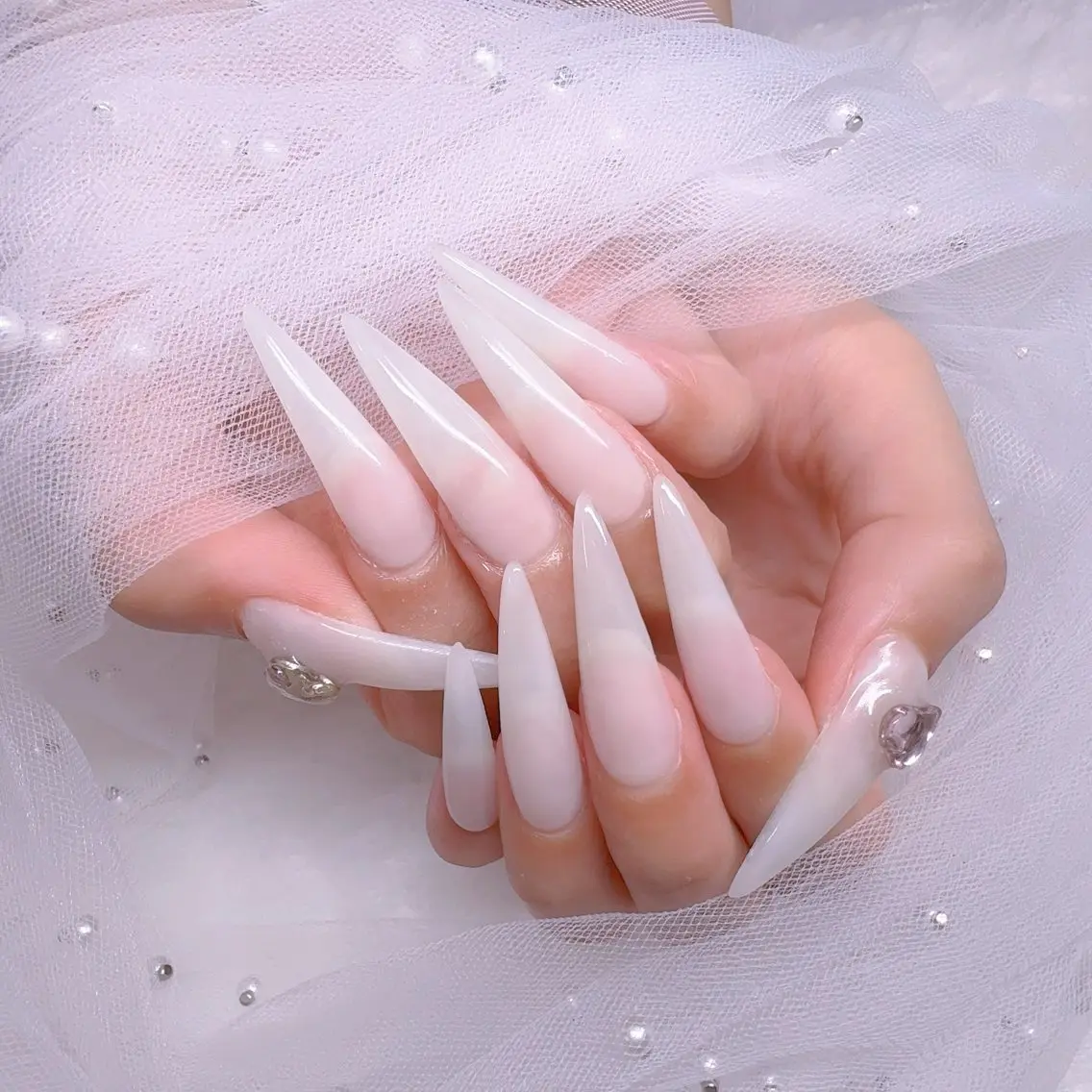ネイル ハンドネイル minami ネイルのネイルデザイン