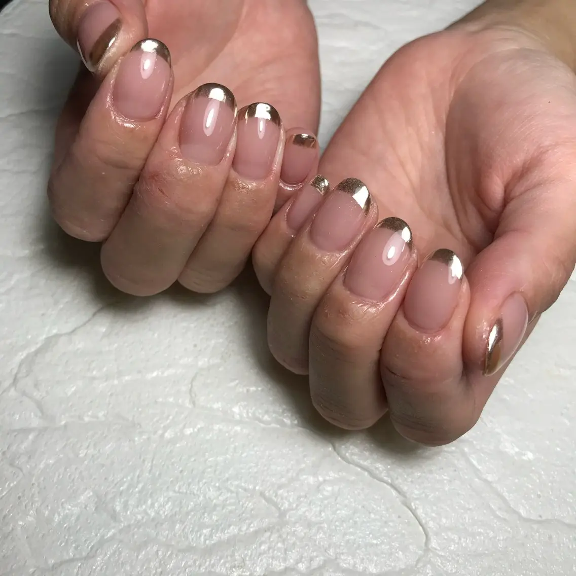 ネイル フレンチネイル ミラーネイル CHIKA .のネイルデザイン