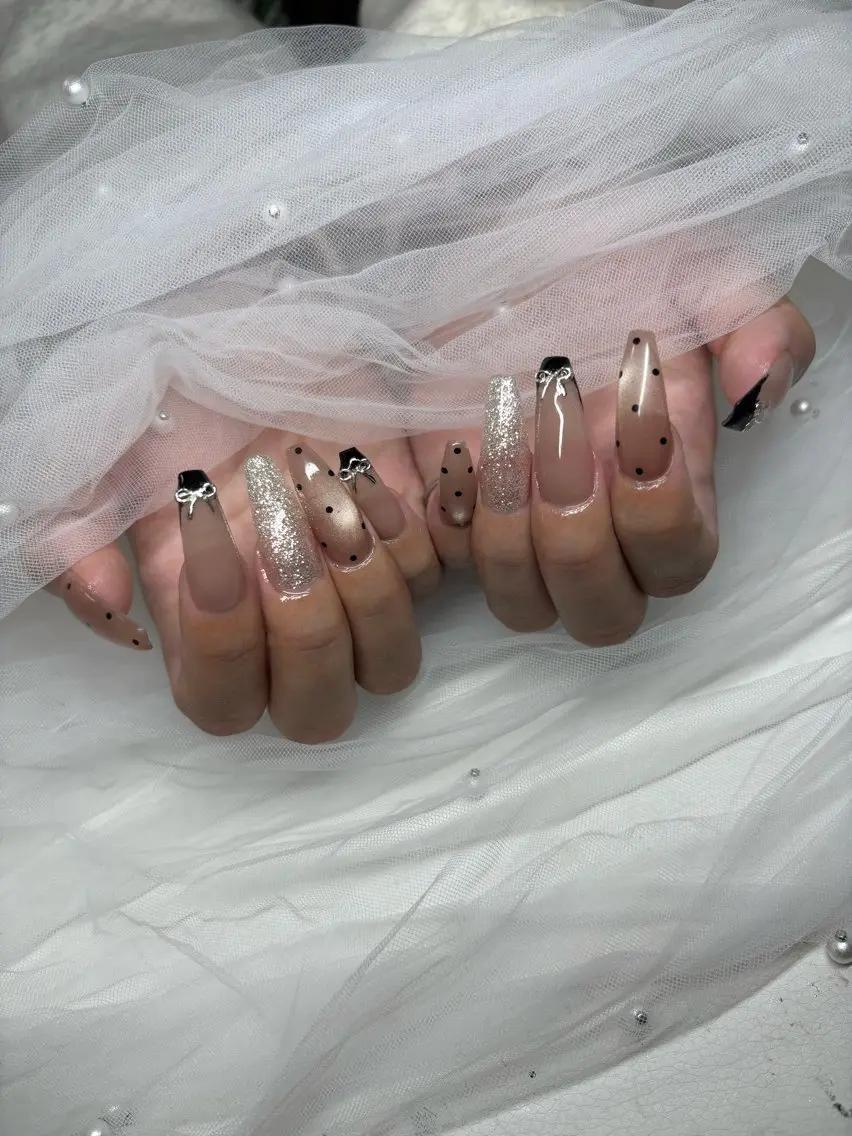 ネイル ANELA mのネイルデザイン