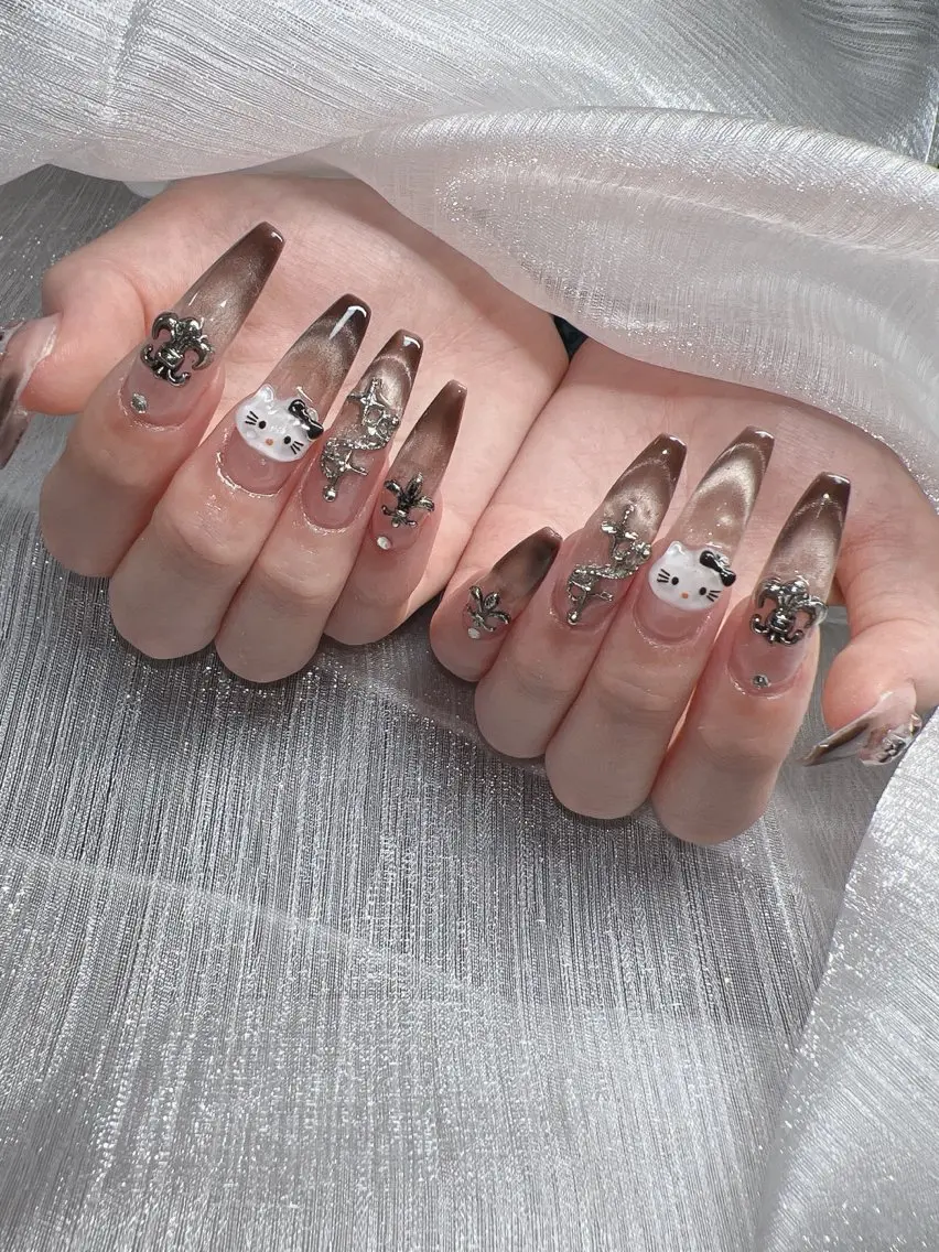 ネイル マグネットネイル ミラーネイル ピンク 冬ネイル Lee Nailsのネイルデザイン