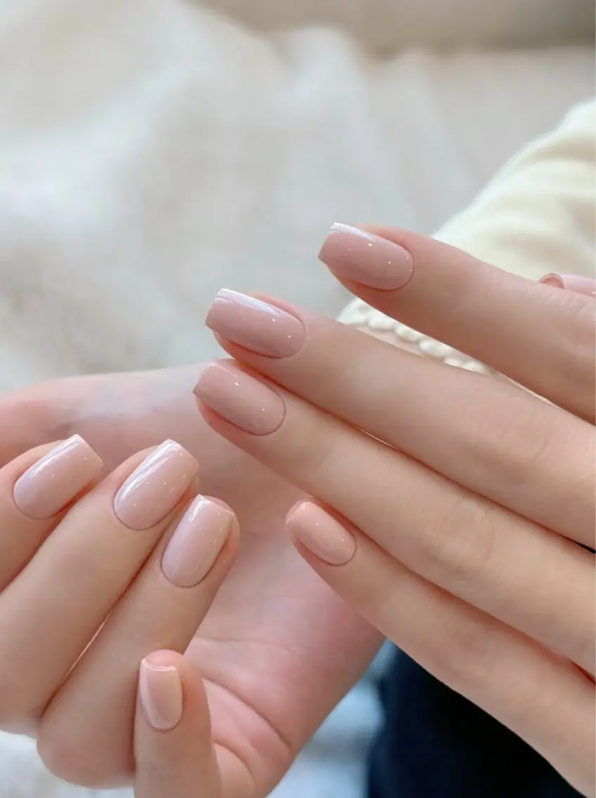 ネイル アートネイル オーロラネイル チークネイル フレンチネイル ガラスフレンチ 🎀YooLi Nail salonのネイルデザイン