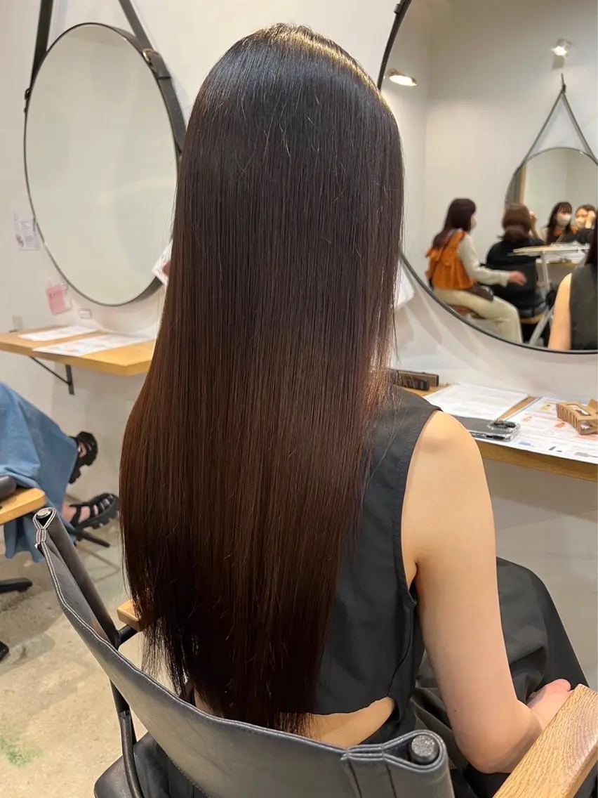 ロング 髪質改善 酸性ストレート 新村 小夏のヘアスタイル