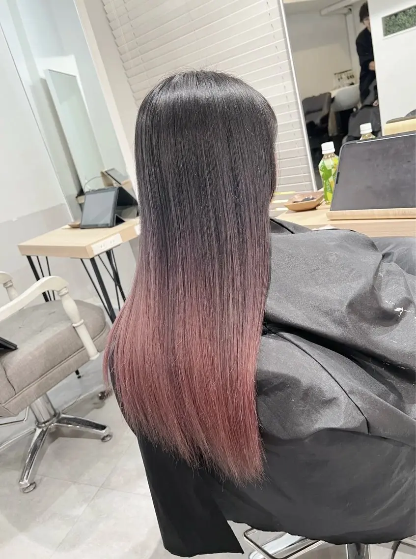 ロング カラー バレイヤージュ ベージュカラー ピンクカラー ピンクベージュ レイヤーカット 指名数No.1 /NAOYAのヘアスタイル