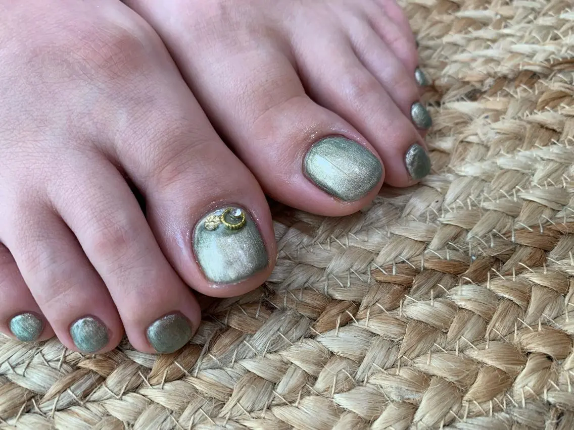 ネイル フットネイル nail room Ly'leaのネイルデザイン