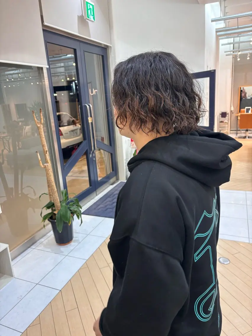 パーマ メンズ マンバンヘア パーマ 楢本 莉子のヘアスタイル