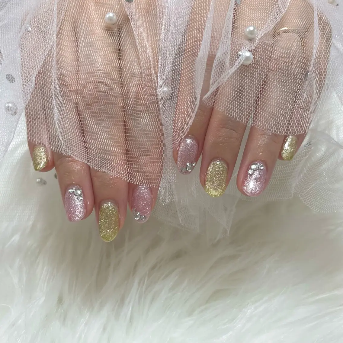 ネイル マグネットネイル ストーンネイル ハンドネイル SHINE nail salonのネイルデザイン