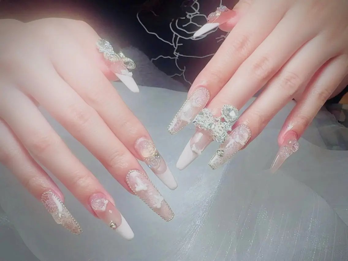 ネイル フットネイル フレンチネイル グラデーション 韓国ネイル マグネットネイル ハンドネイル Hara Nail 【持ち込みOK】のネイルデザイン